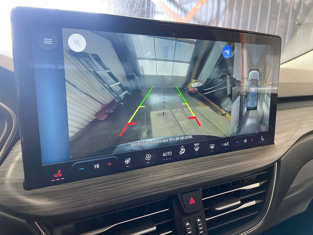 2024 Ford Escape in St-Jérôme, Quebec - 14 - w1024h768px