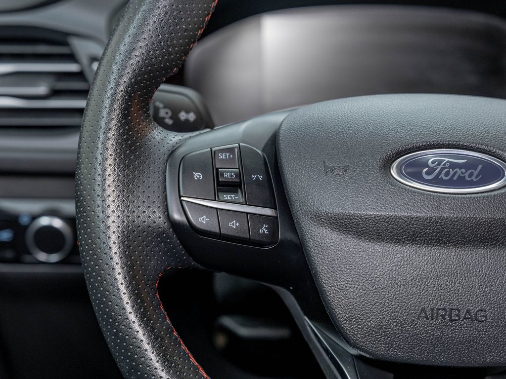 2024 Ford Escape in St-Jérôme, Quebec - 14 - w1024h768px