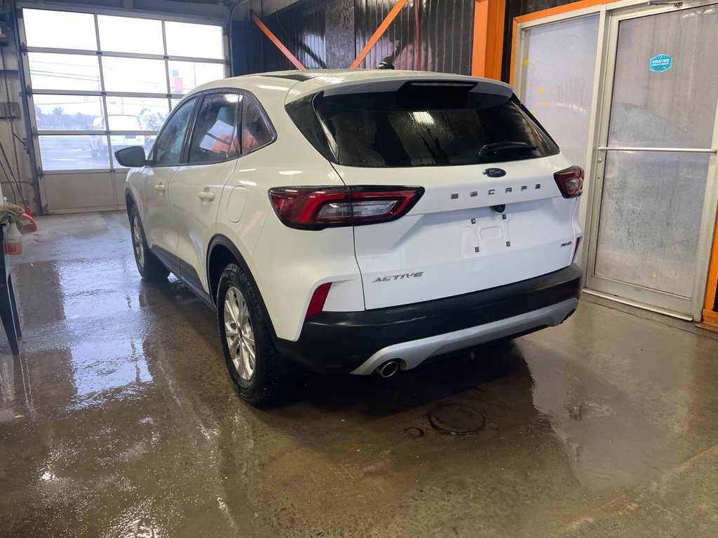Ford Escape  2025 à St-Jérôme, Québec - 5 - w1024h768px