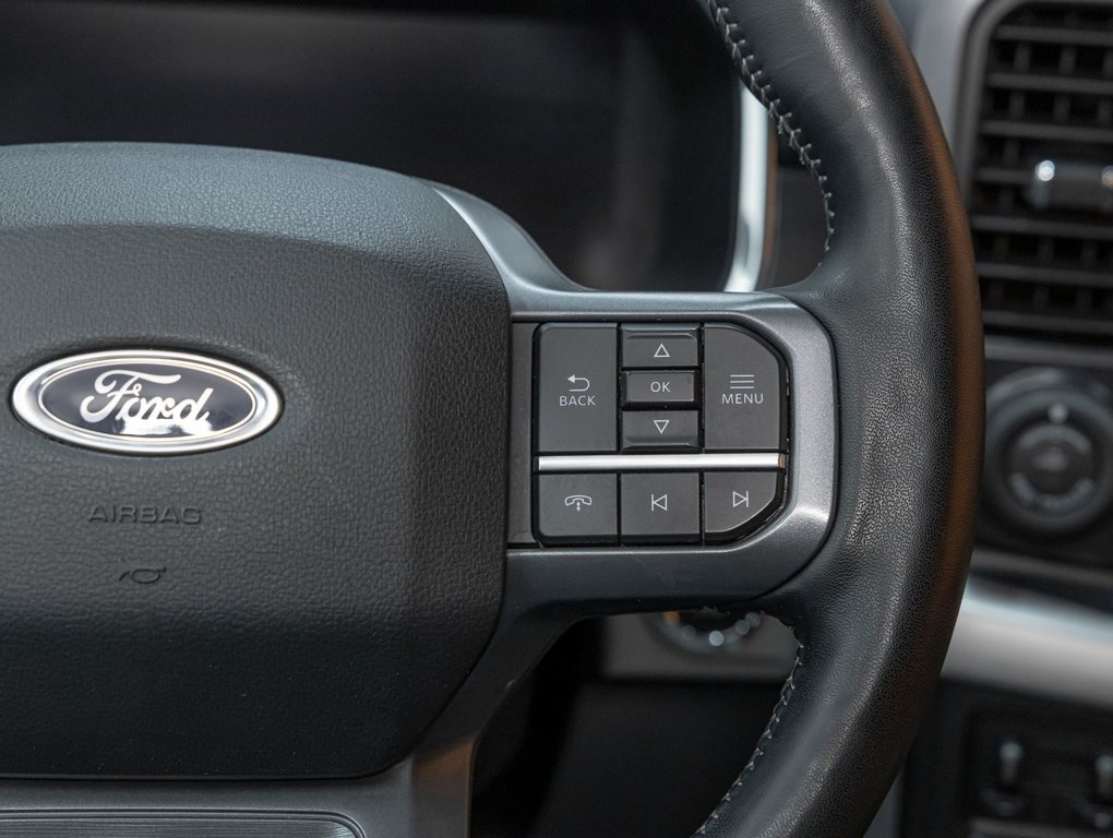 2022 Ford F-150 Lightning in St-Jérôme, Quebec - 15 - w1024h768px