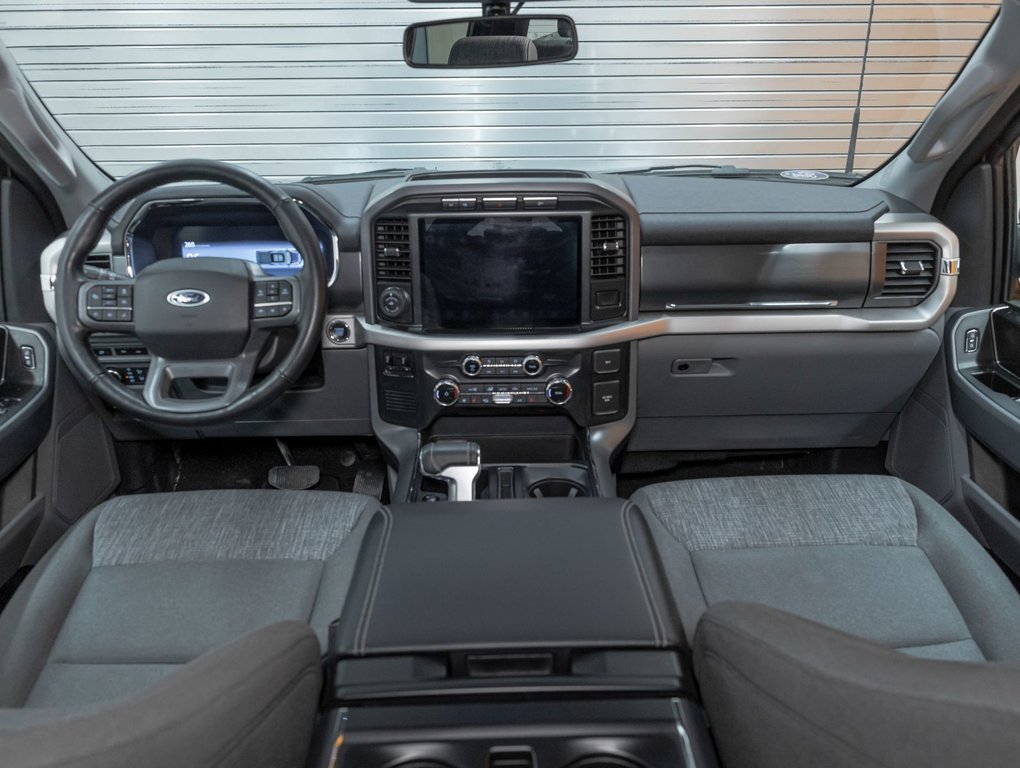 2022 Ford F-150 Lightning in St-Jérôme, Quebec - 11 - w1024h768px