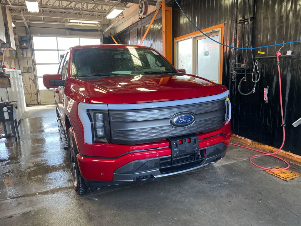2022 Ford F-150 Lightning in St-Jérôme, Quebec - 12 - w1024h768px