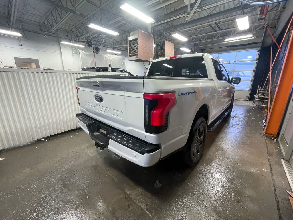 2023 Ford F-150 Lightning in St-Jérôme, Quebec - 9 - w1024h768px