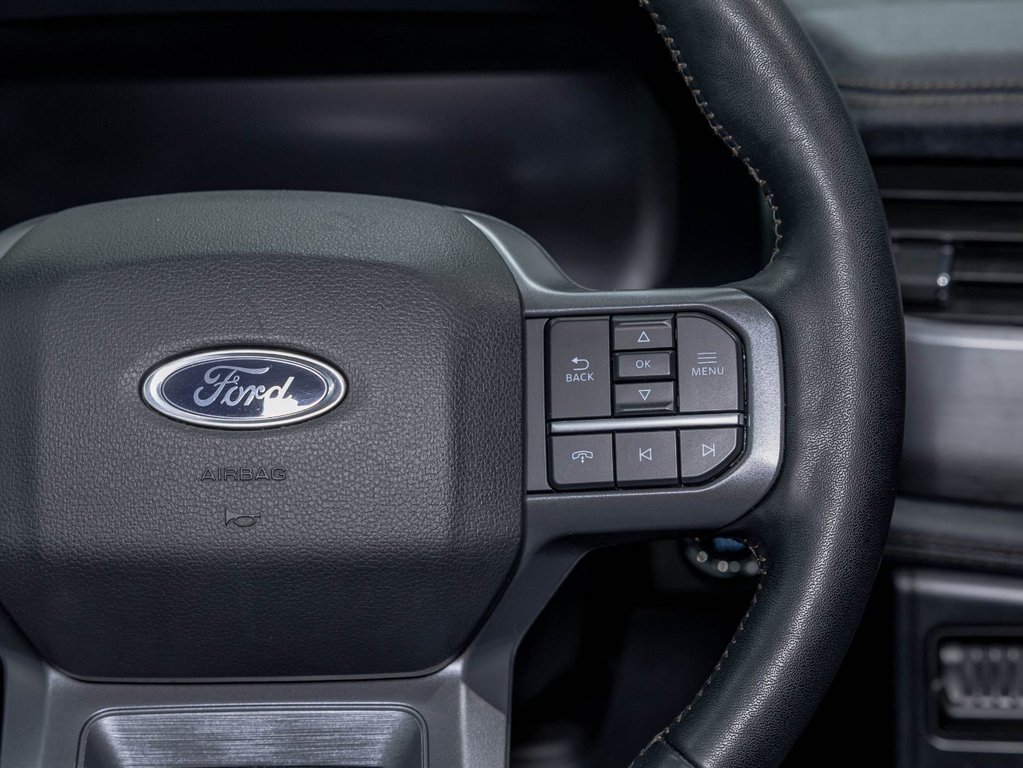 2023 Ford F-150 Lightning in St-Jérôme, Quebec - 15 - w1024h768px