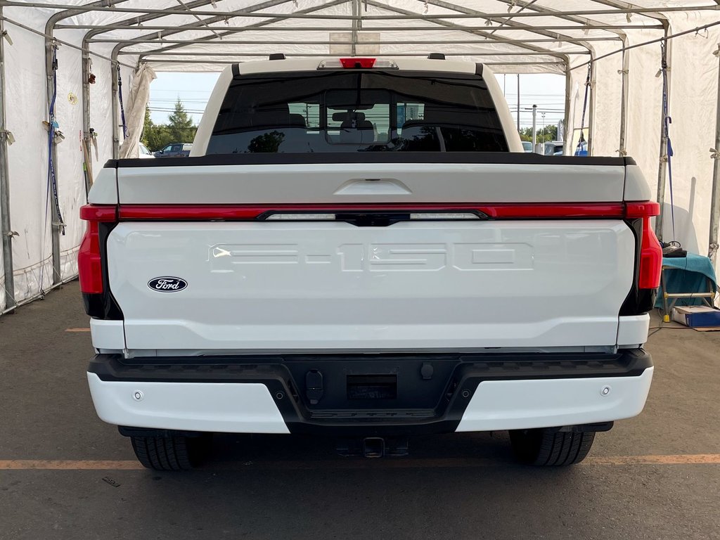 2024 Ford F-150 Lightning in St-Jérôme, Quebec - 9 - w1024h768px