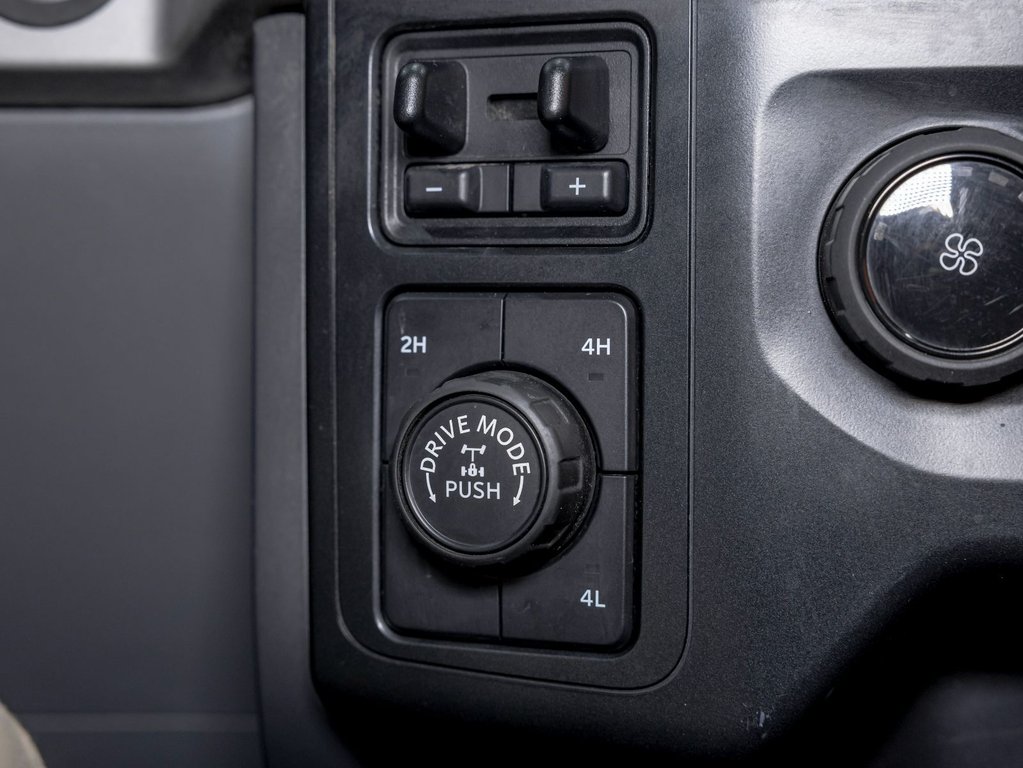 2022 Ford F-150 in St-Jérôme, Quebec - 25 - w1024h768px