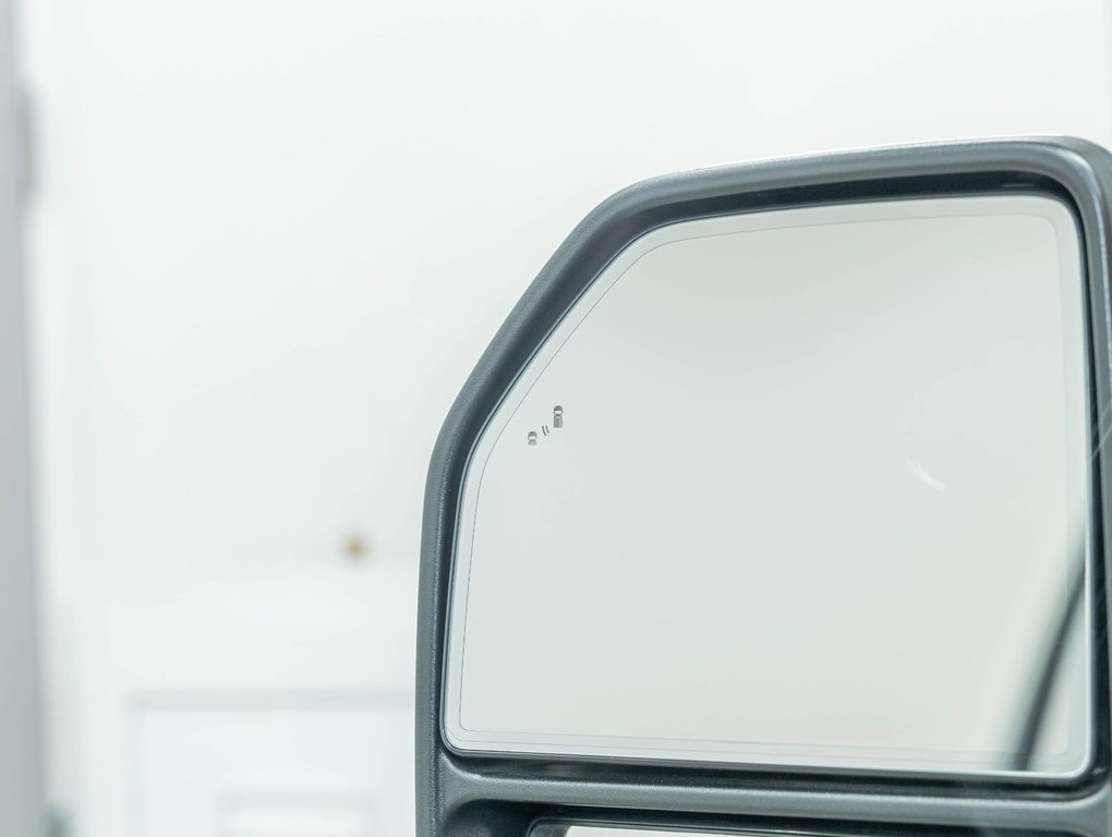 2022 Ford F-150 in St-Jérôme, Quebec - 33 - w1024h768px