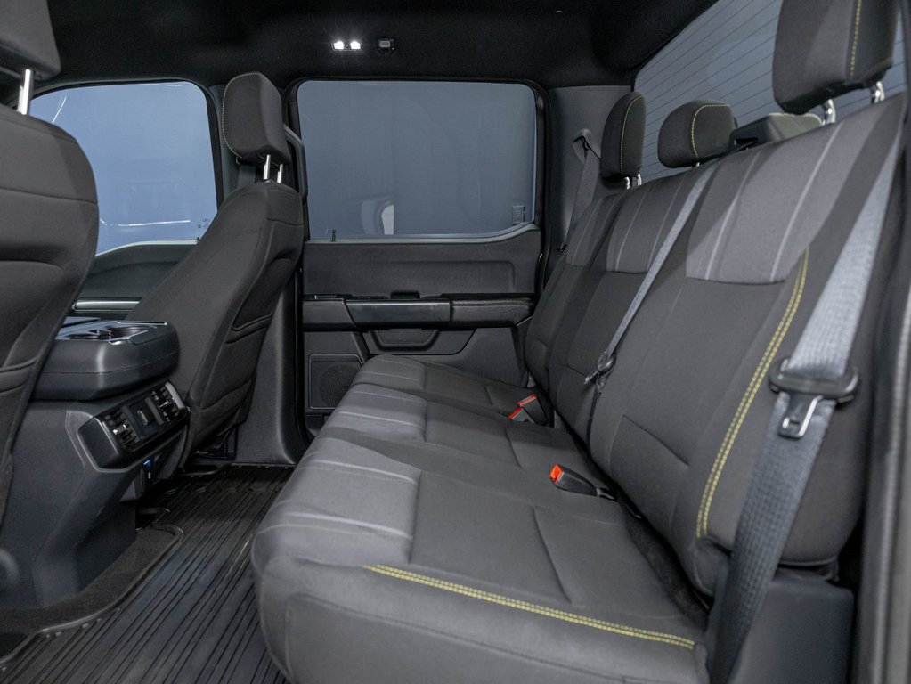 2025 Ford F-150 in St-Jérôme, Quebec - 27 - w1024h768px
