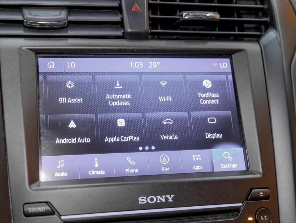 2019 Ford FUSION HYBRID in St-Jérôme, Quebec - 18 - w1024h768px