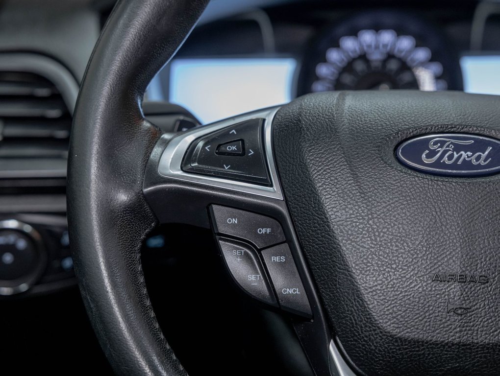 Ford Fusion  2018 à St-Jérôme, Québec - 15 - w1024h768px