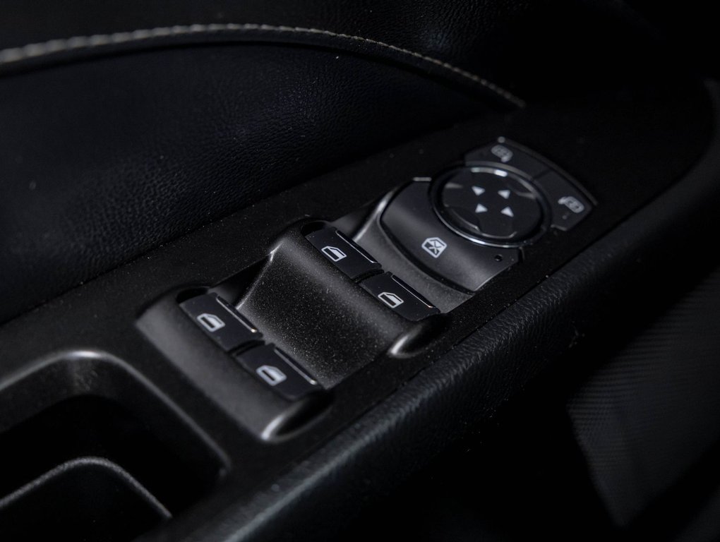 Ford Fusion  2018 à St-Jérôme, Québec - 26 - w1024h768px