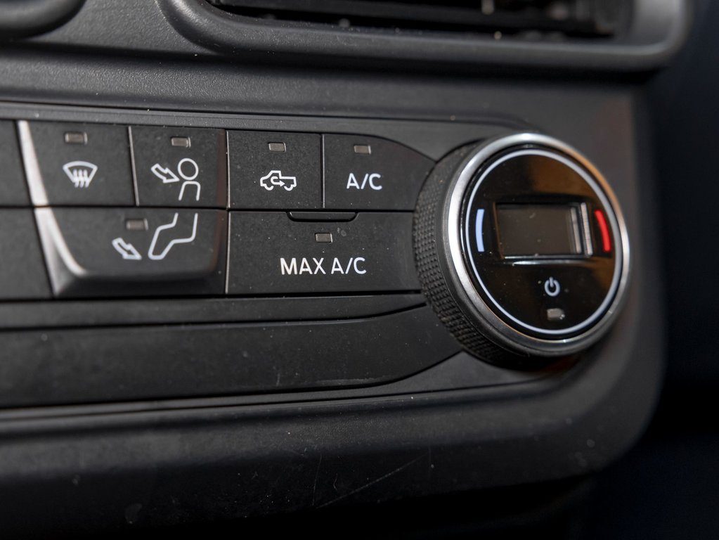 2022 Ford Maverick in St-Jérôme, Quebec - 20 - w1024h768px