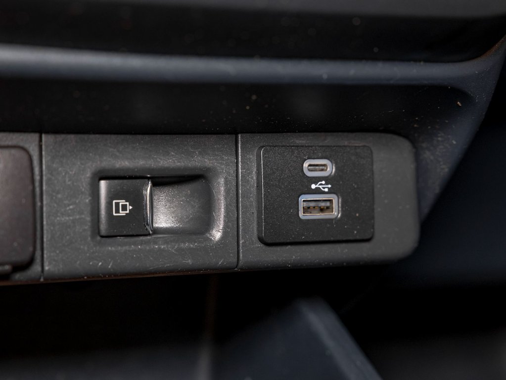 2022 Ford Maverick in St-Jérôme, Quebec - 24 - w1024h768px