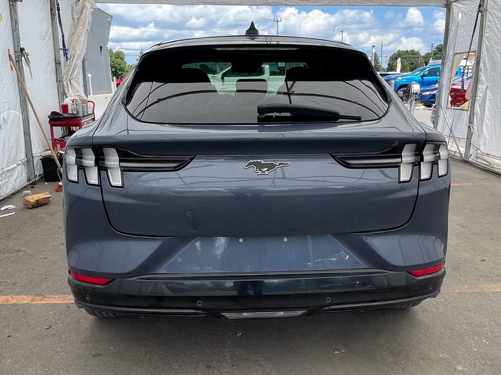 2021 Ford Mustang Mach-E in St-Jérôme, Quebec - 6 - w1024h768px