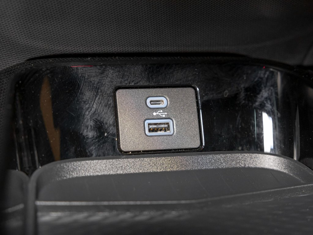 2022 Ford Mustang Mach-E in St-Jérôme, Quebec - 24 - w1024h768px