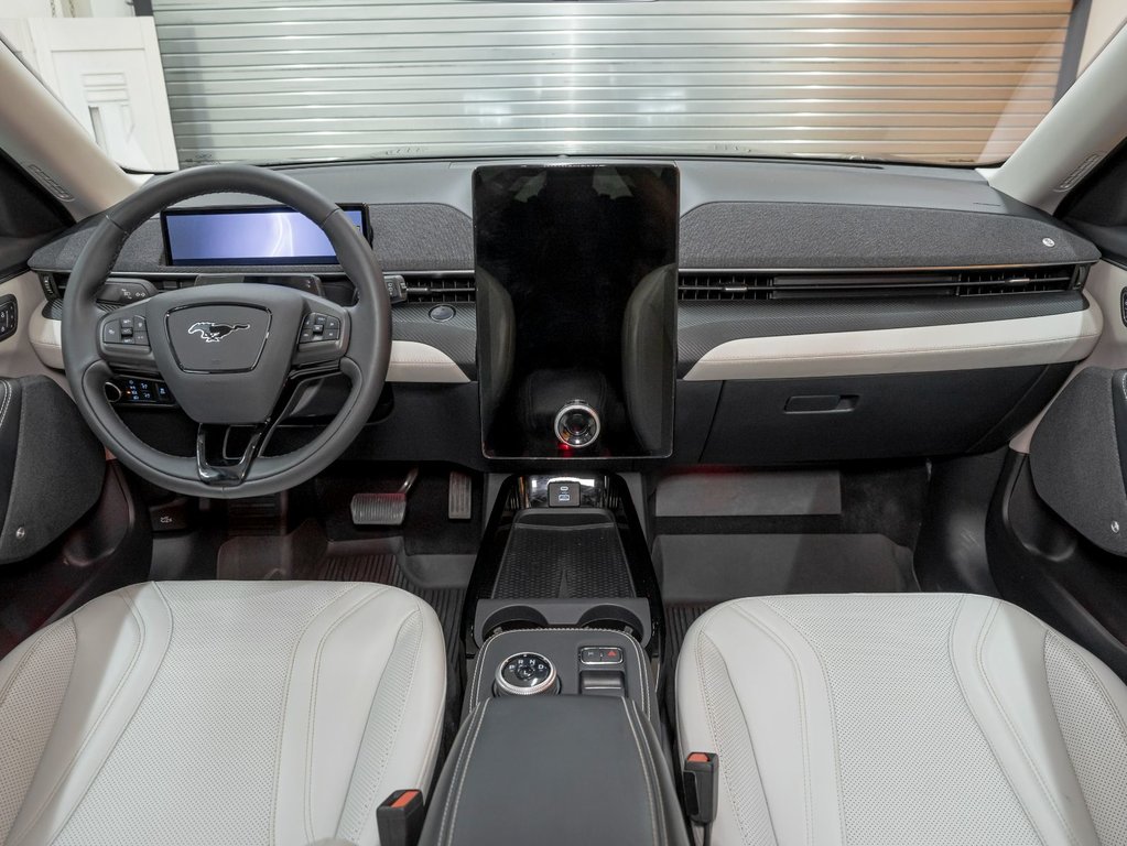 2022 Ford Mustang Mach-E in St-Jérôme, Quebec - 12 - w1024h768px