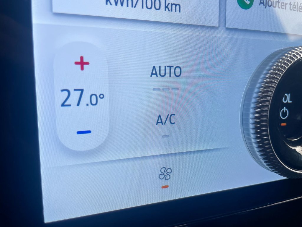 2022 Ford Mustang Mach-E in St-Jérôme, Quebec - 14 - w1024h768px