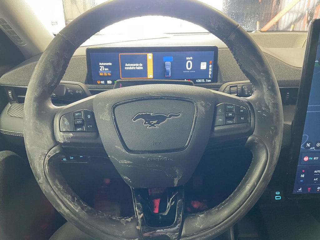 2023 Ford Mustang Mach-E in St-Jérôme, Quebec - 17 - w1024h768px