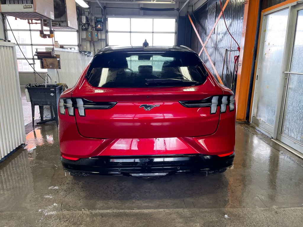 2023 Ford Mustang Mach-E in St-Jérôme, Quebec - 9 - w1024h768px