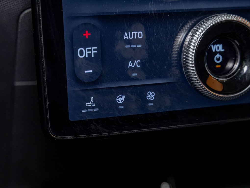 Ford Mustang Mach-E  2024 à St-Jérôme, Québec - 33 - w1024h768px