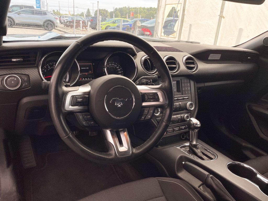 2017 Ford Mustang in St-Jérôme, Quebec - 4 - w1024h768px