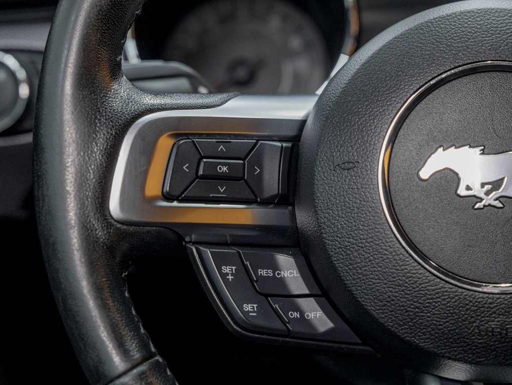 2017 Ford Mustang in St-Jérôme, Quebec - 14 - w1024h768px