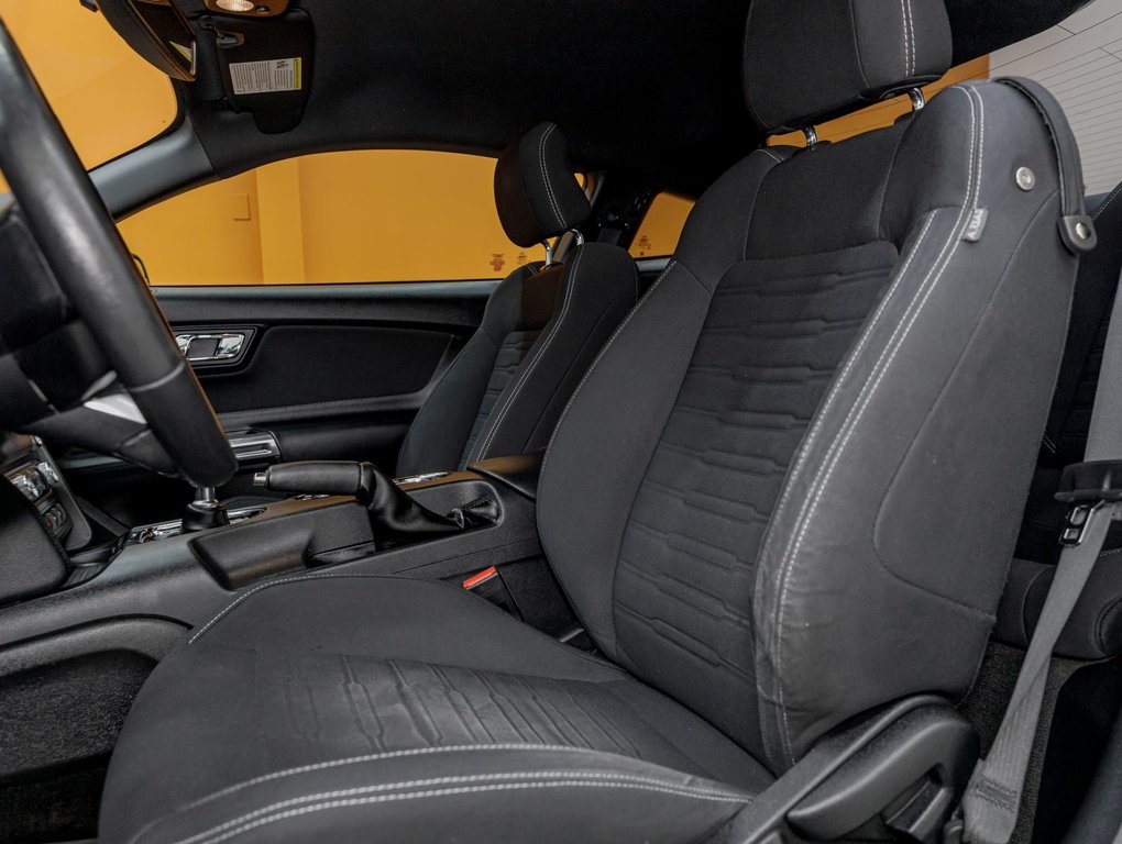 2017 Ford Mustang in St-Jérôme, Quebec - 10 - w1024h768px