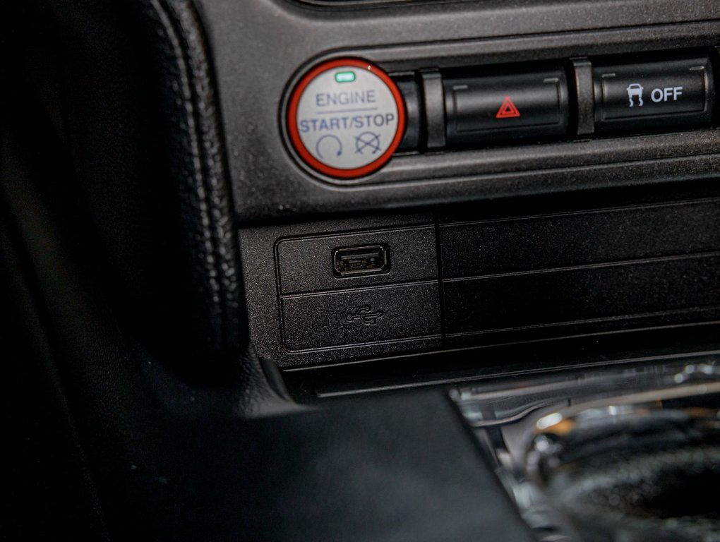 2017 Ford Mustang in St-Jérôme, Quebec - 23 - w1024h768px