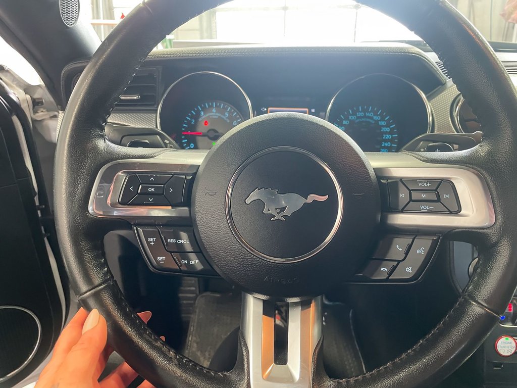 2017 Ford Mustang in St-Jérôme, Quebec - 16 - w1024h768px