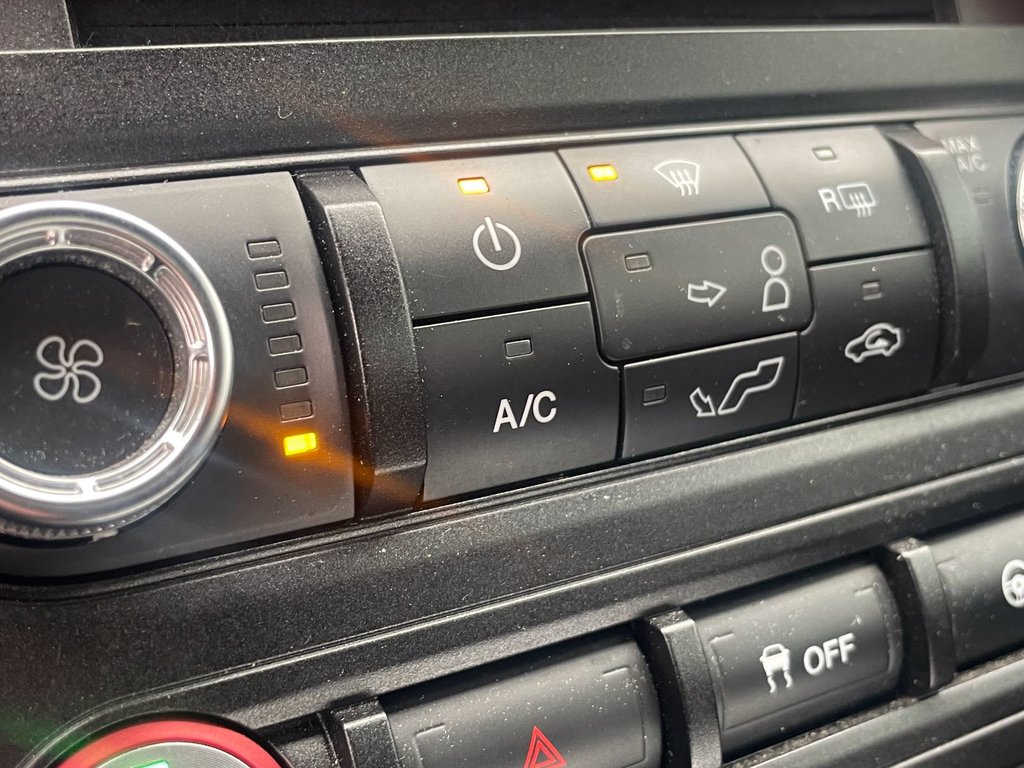 2018 Ford Mustang in St-Jérôme, Quebec - 12 - w1024h768px