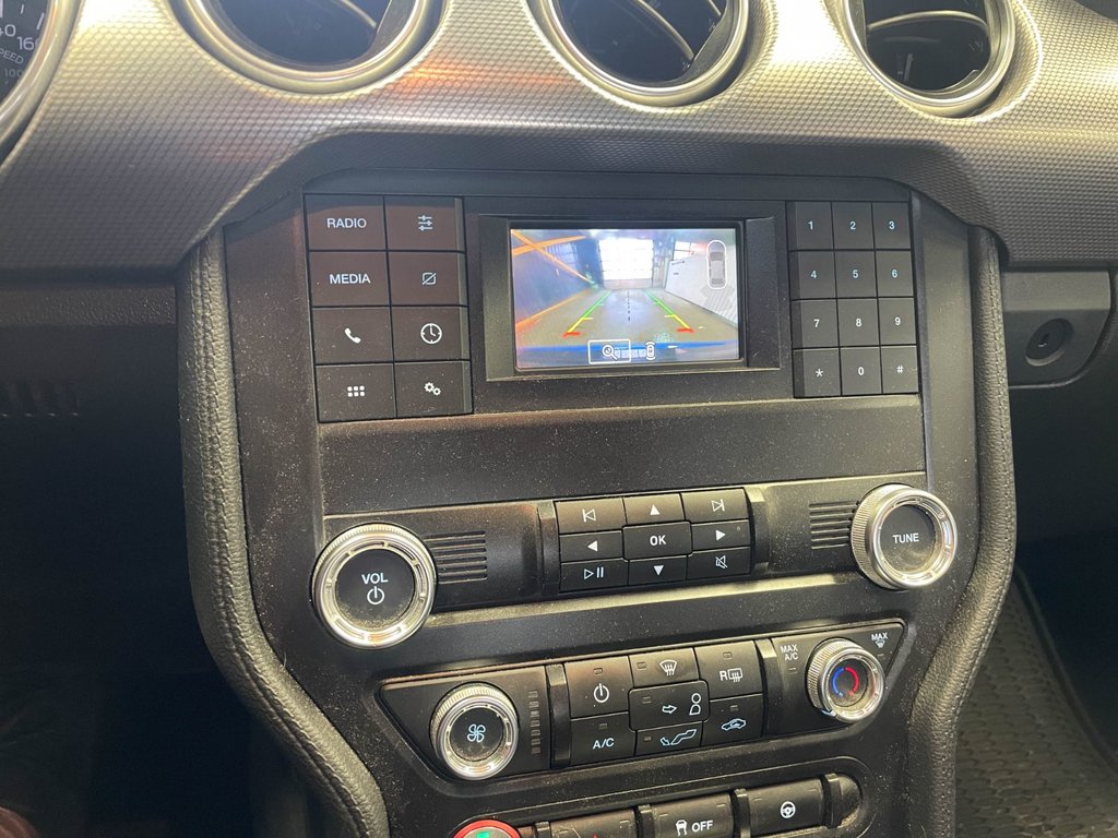 Ford Mustang  2019 à St-Jérôme, Québec - 12 - w1024h768px
