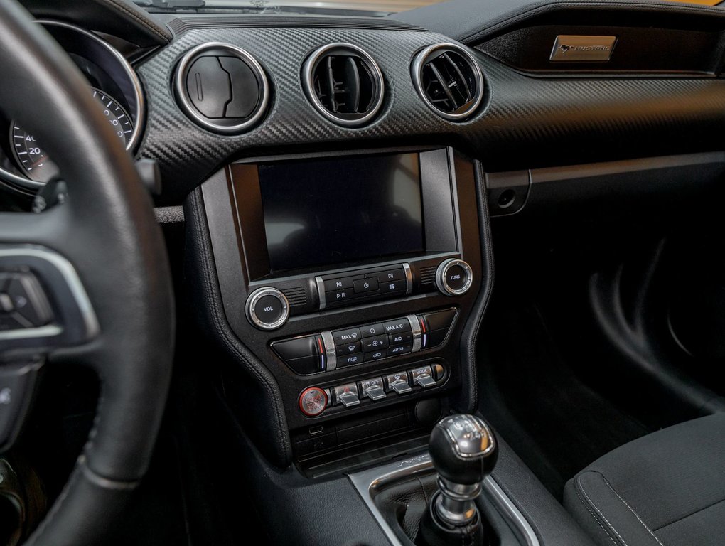 Ford Mustang  2022 à St-Jérôme, Québec - 20 - w1024h768px
