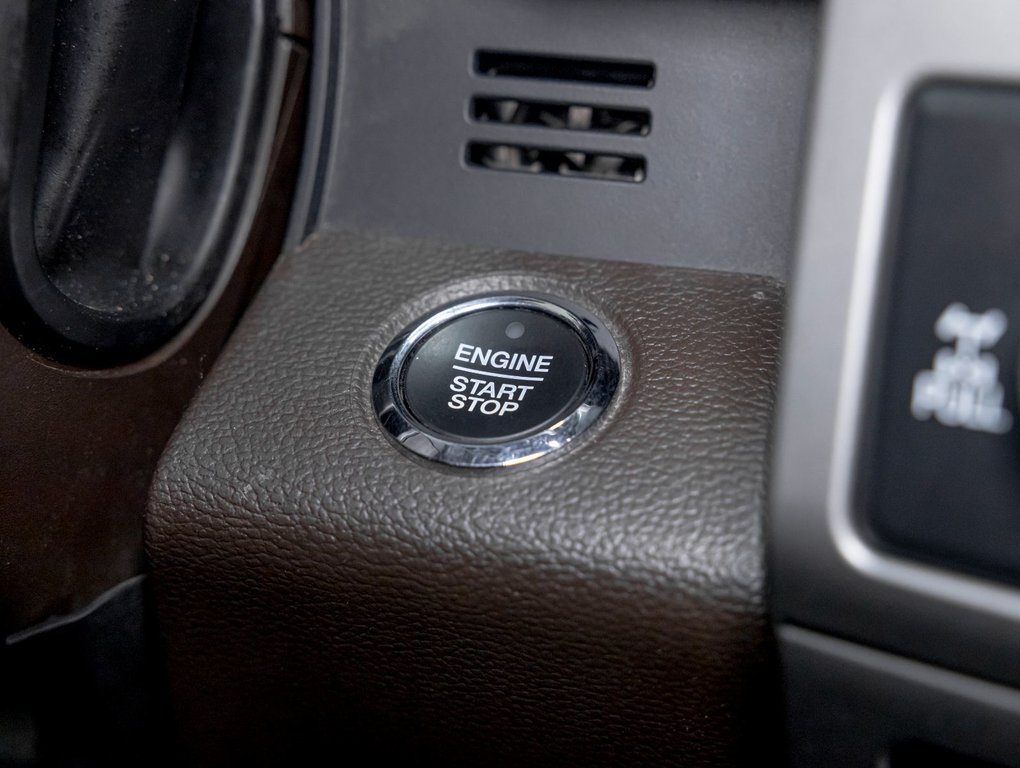 2022 Ford Super Duty F-250 SRW in St-Jérôme, Quebec - 30 - w1024h768px