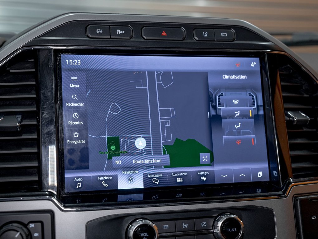 2022 Ford Super Duty F-250 SRW in St-Jérôme, Quebec - 17 - w1024h768px