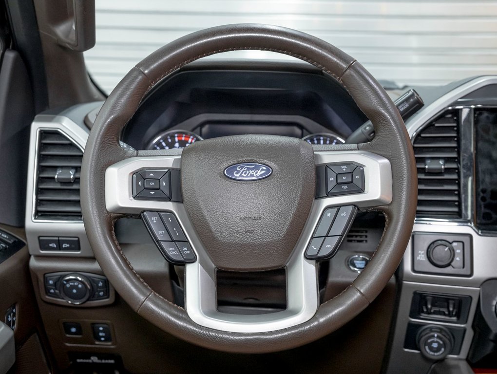 2022 Ford Super Duty F-250 SRW in St-Jérôme, Quebec - 14 - w1024h768px