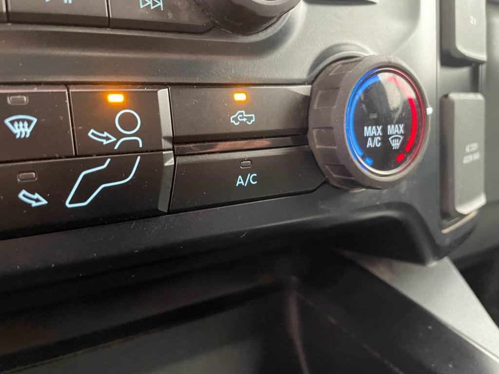 Ford Super Duty F-250 SRW  2023 à St-Jérôme, Québec - 13 - w1024h768px