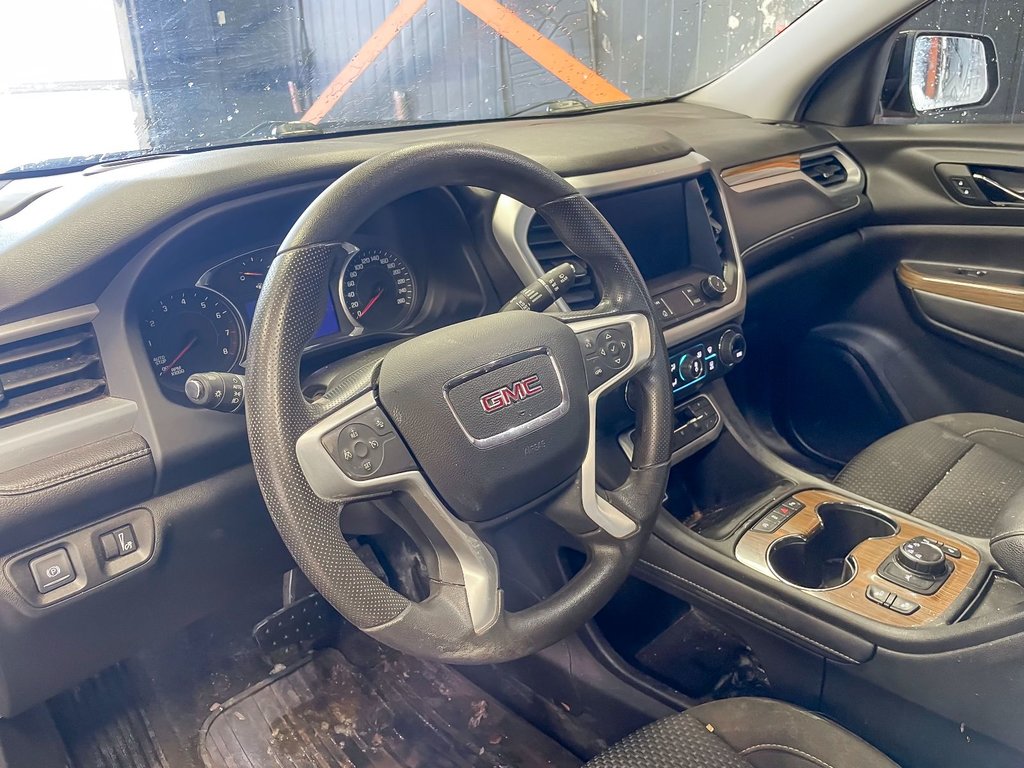 2022 GMC Acadia in St-Jérôme, Quebec - 3 - w1024h768px