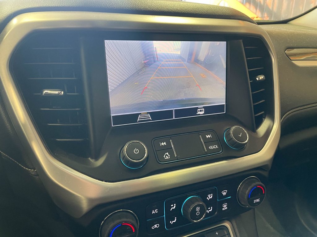 2023 GMC Acadia in St-Jérôme, Quebec - 10 - w1024h768px