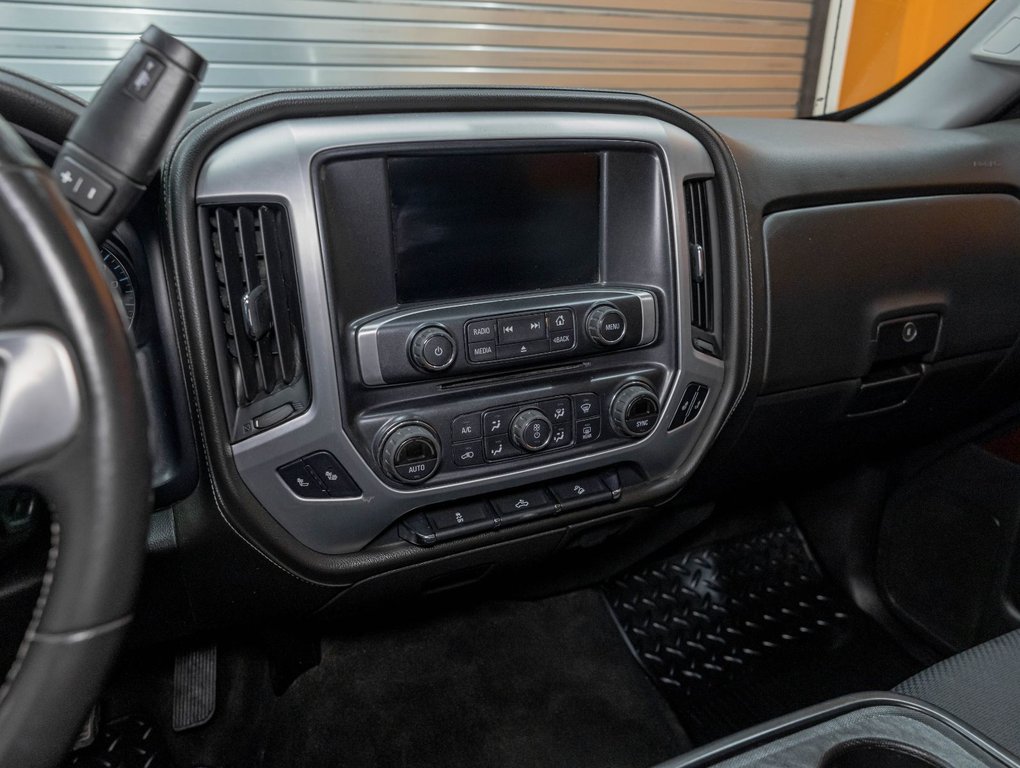 2017 GMC Sierra 1500 in St-Jérôme, Quebec - 18 - w1024h768px