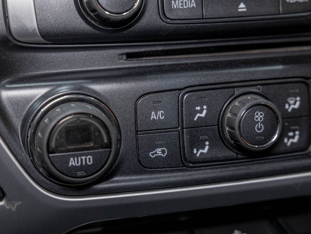 2017 GMC Sierra 1500 in St-Jérôme, Quebec - 20 - w1024h768px