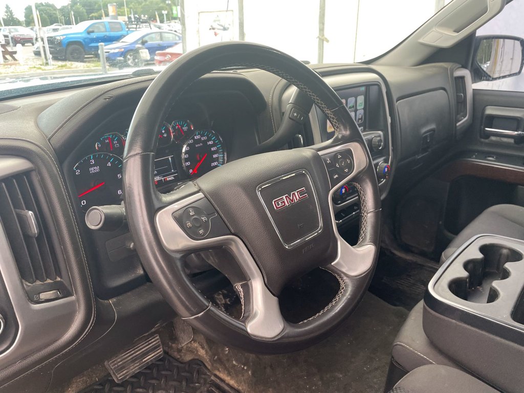 2017 GMC Sierra 1500 in St-Jérôme, Quebec - 3 - w1024h768px