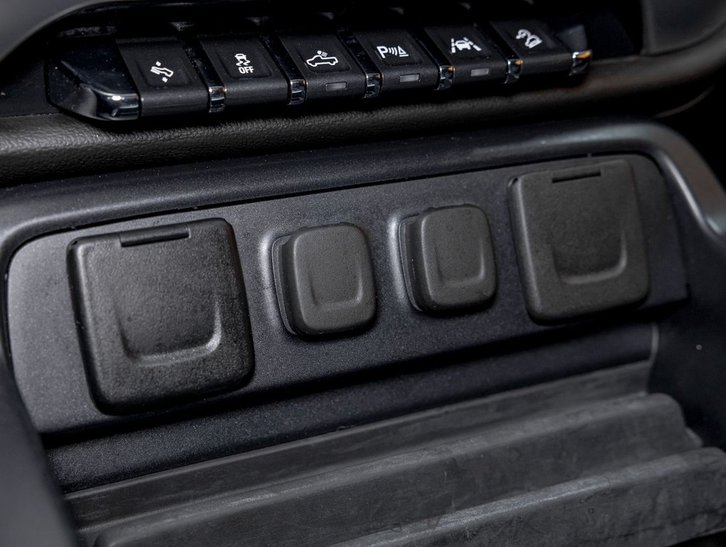 GMC Sierra 1500  2018 à St-Jérôme, Québec - 28 - w1024h768px