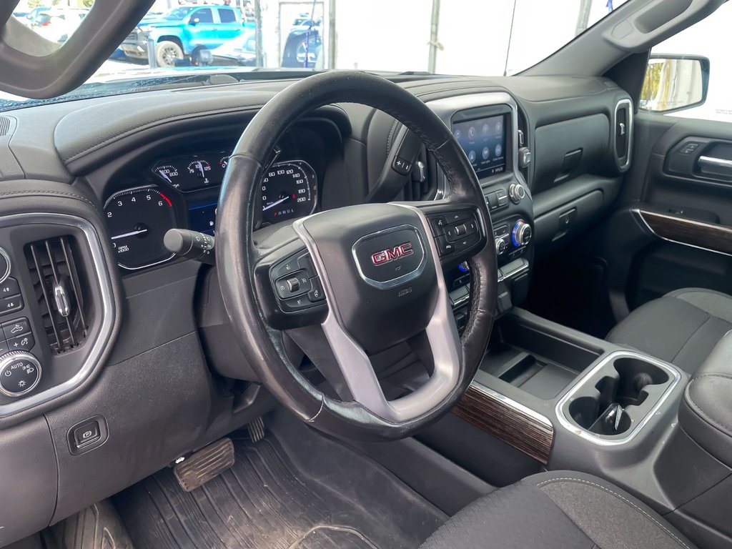 2022 GMC Sierra 1500 in St-Jérôme, Quebec - 3 - w1024h768px