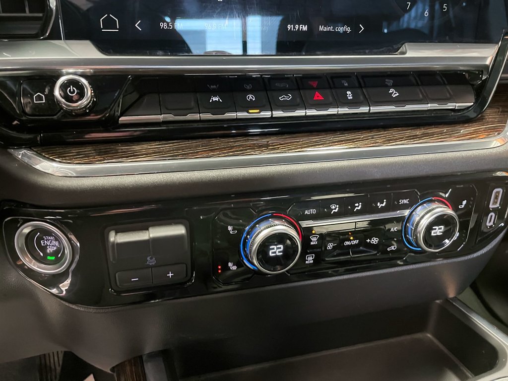 2024 GMC Sierra 1500 in St-Jérôme, Quebec - 13 - w1024h768px