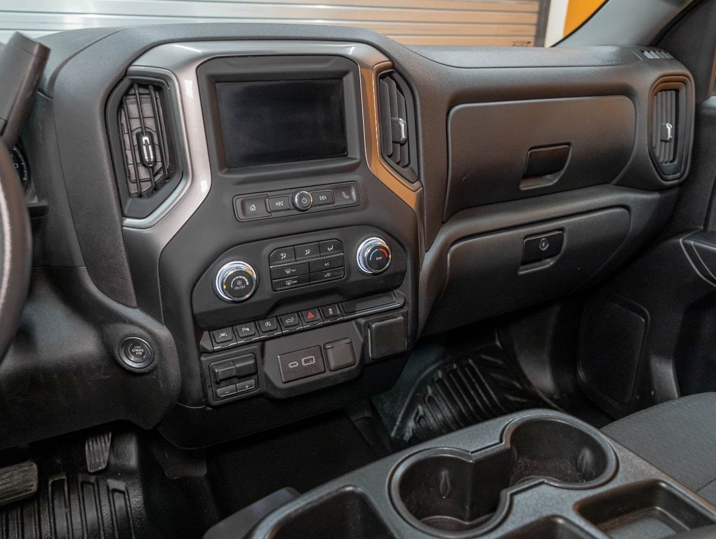 2024 GMC Sierra 1500 in St-Jérôme, Quebec - 17 - w1024h768px