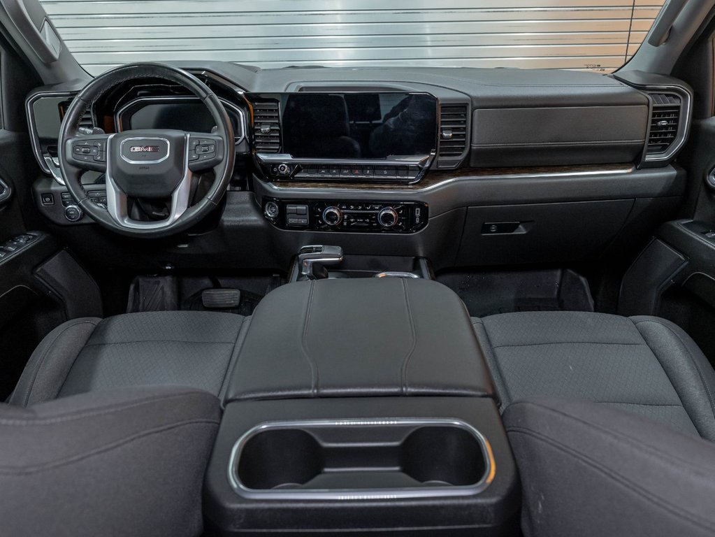 2024 GMC Sierra 1500 in St-Jérôme, Quebec - 11 - w1024h768px