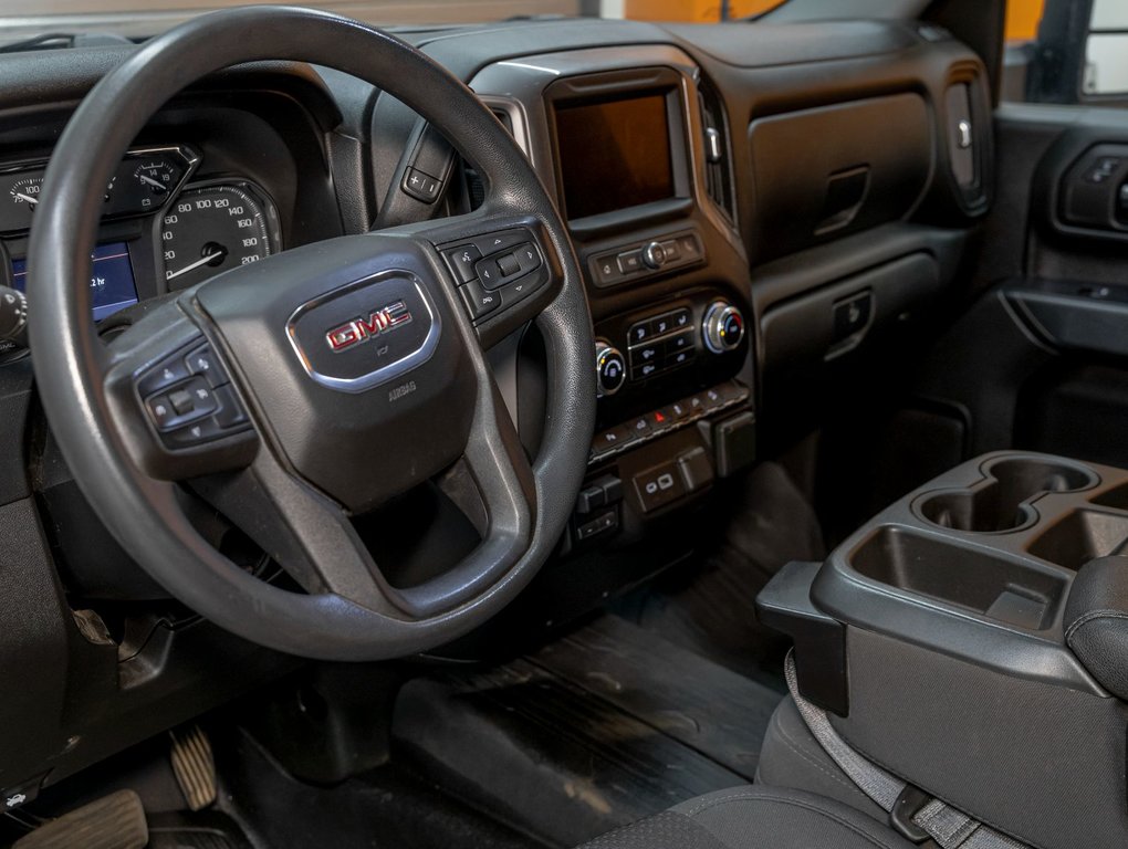 2021 GMC Sierra 2500HD in St-Jérôme, Quebec - 2 - w1024h768px