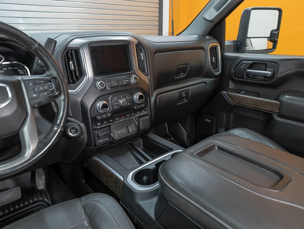 GMC Sierra 2500HD  2021 à St-Jérôme, Québec - 21 - w1024h768px