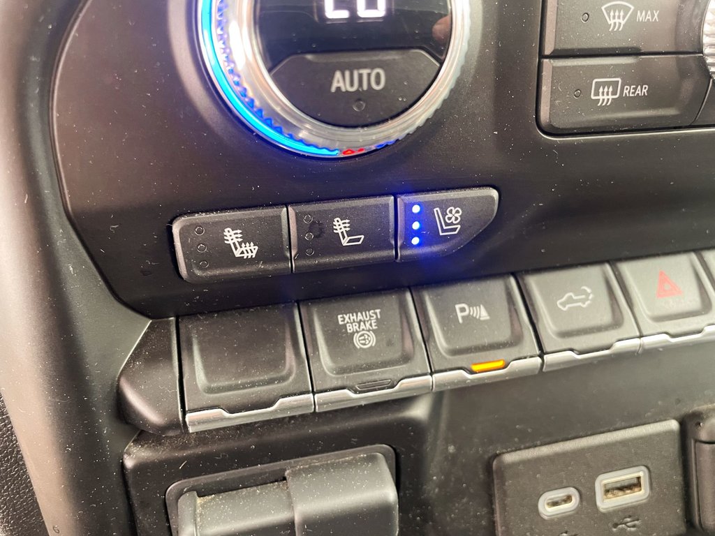 2023 GMC Sierra 2500HD in St-Jérôme, Quebec - 12 - w1024h768px