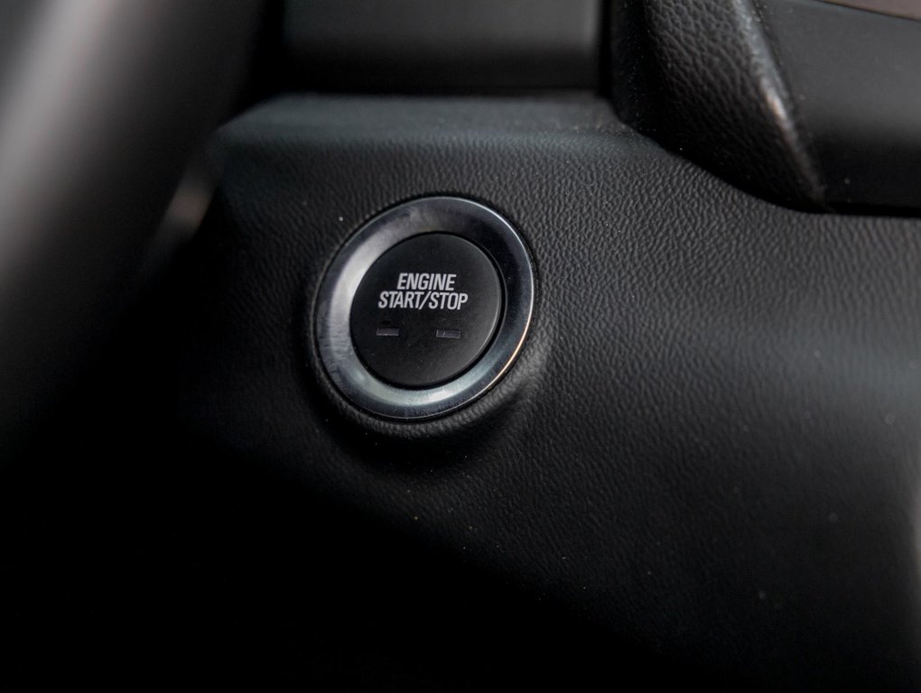 2023 GMC Terrain in St-Jérôme, Quebec - 28 - w1024h768px